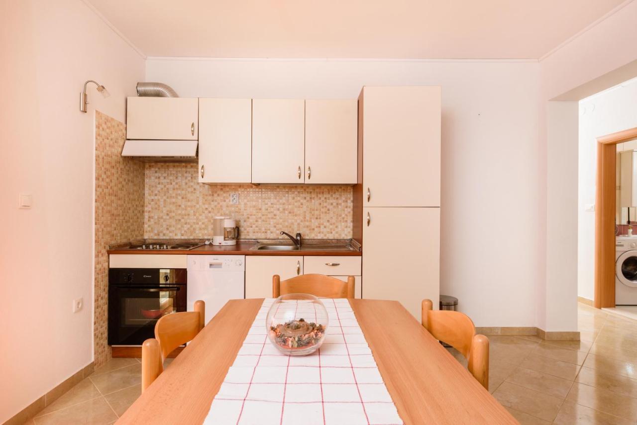 Apartmani Petra 트로기르 외부 사진